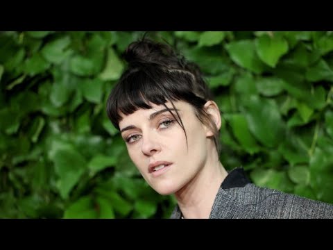 Drinker’s Chasers – BREAKING NEWS: Failed Actress Blames Everyone Else