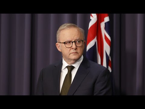 ‘Coward’: Anthony Albanese under fire for resisting royal commission into Bondi attack