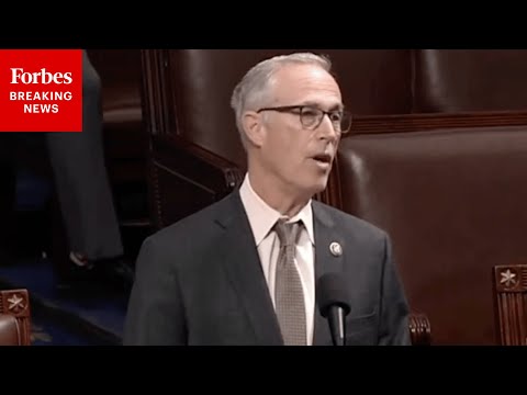 ‘Embarrassing U-turn’: Starmer forced to admit he knew about Mandelson’s links to Epstein