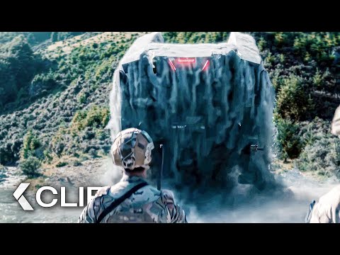 Soldiers vs. Mech Scene – WAR MACHINE (2026) Alan Ritchson