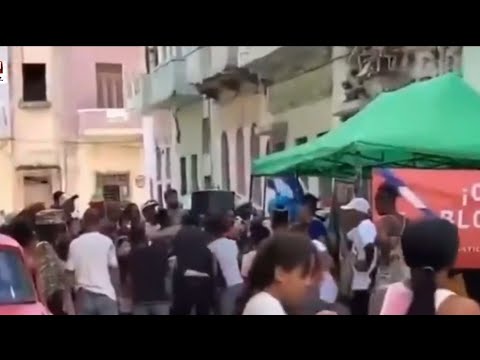 Andrew Clennell confronts Attorney-General about breaching ministerial travel guidelines