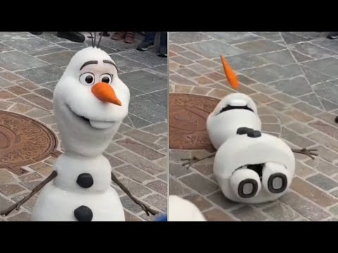 Crowds scream as animatronic Olaf hilariously collapses in front of children