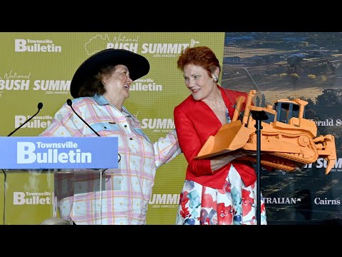 Gina Rinehart gifts Pauline Hanson a bulldozer in Bush Summit stunt